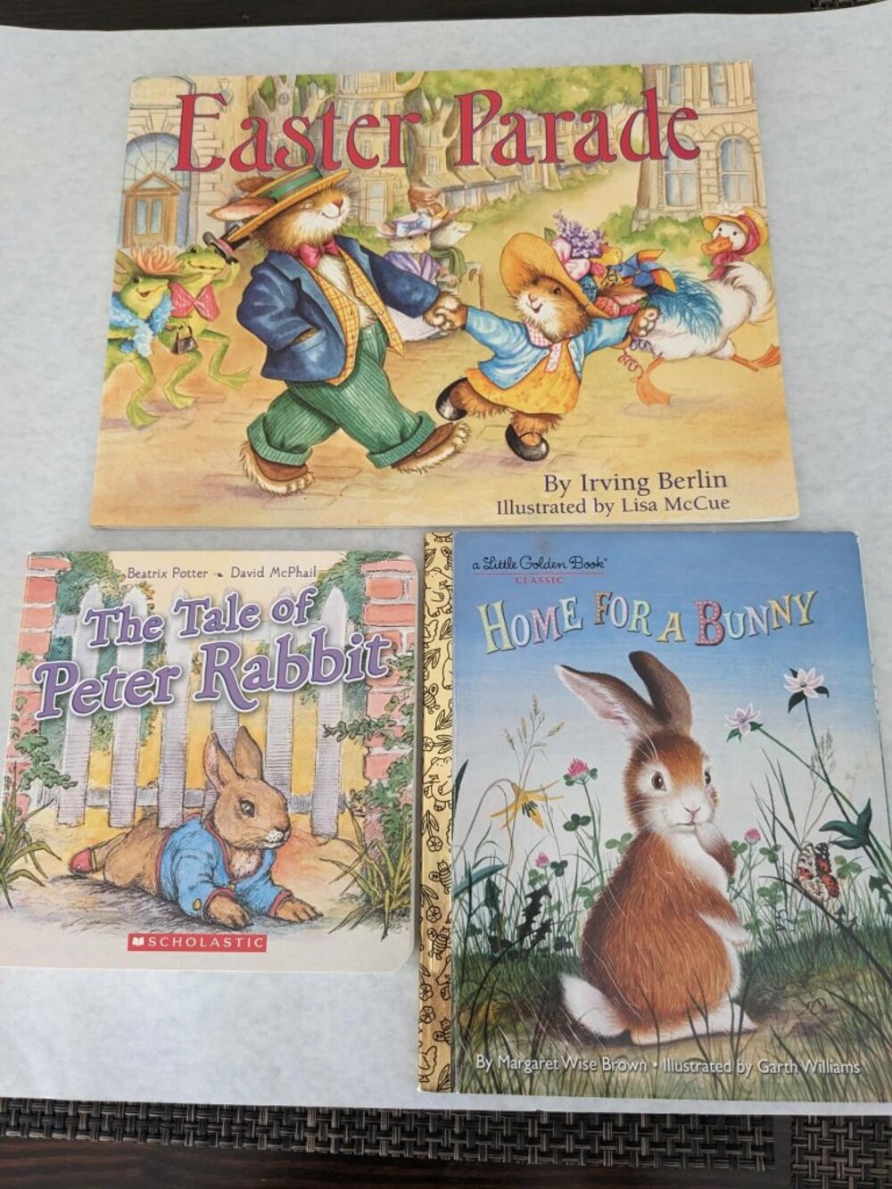 Peter Rabbit, Easter Parade, Home for Bunny Lot (3)